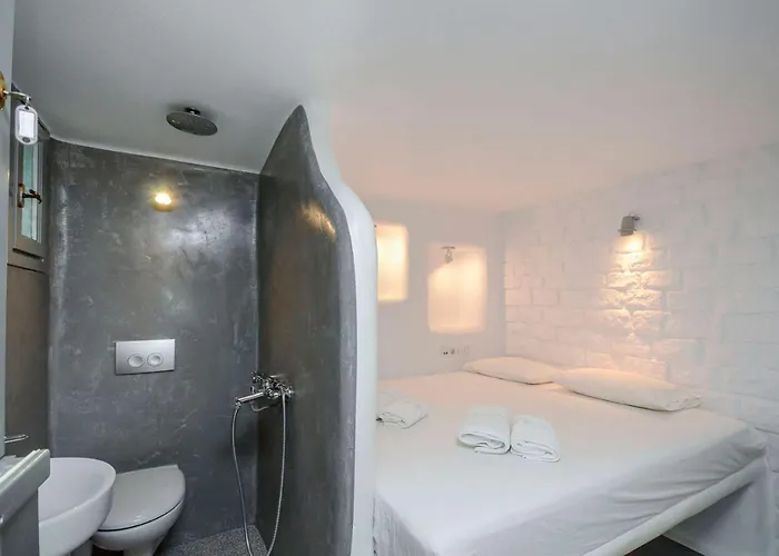 Romantica Naxos Maragkas